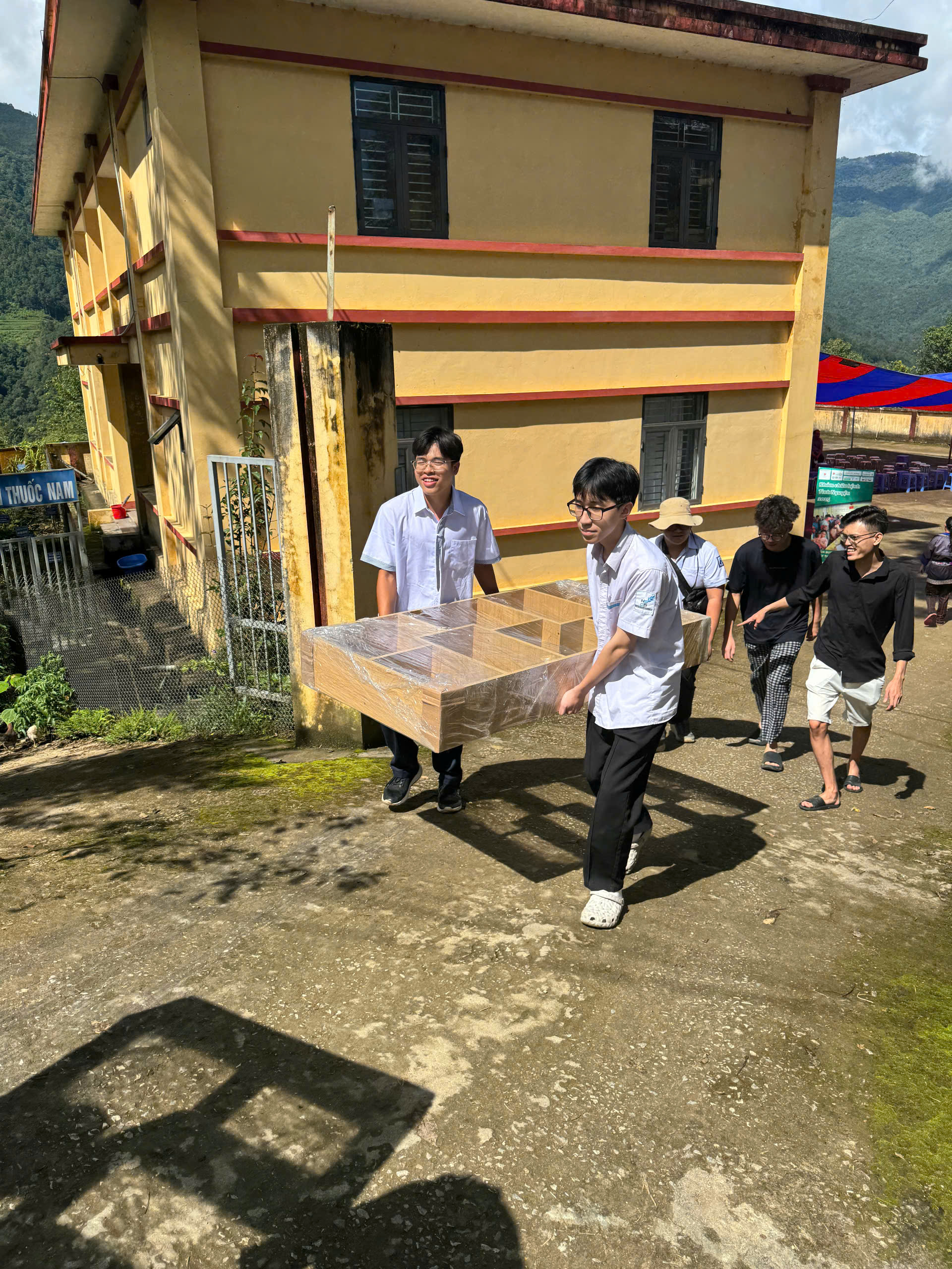 Hoạt động thiện nguyện